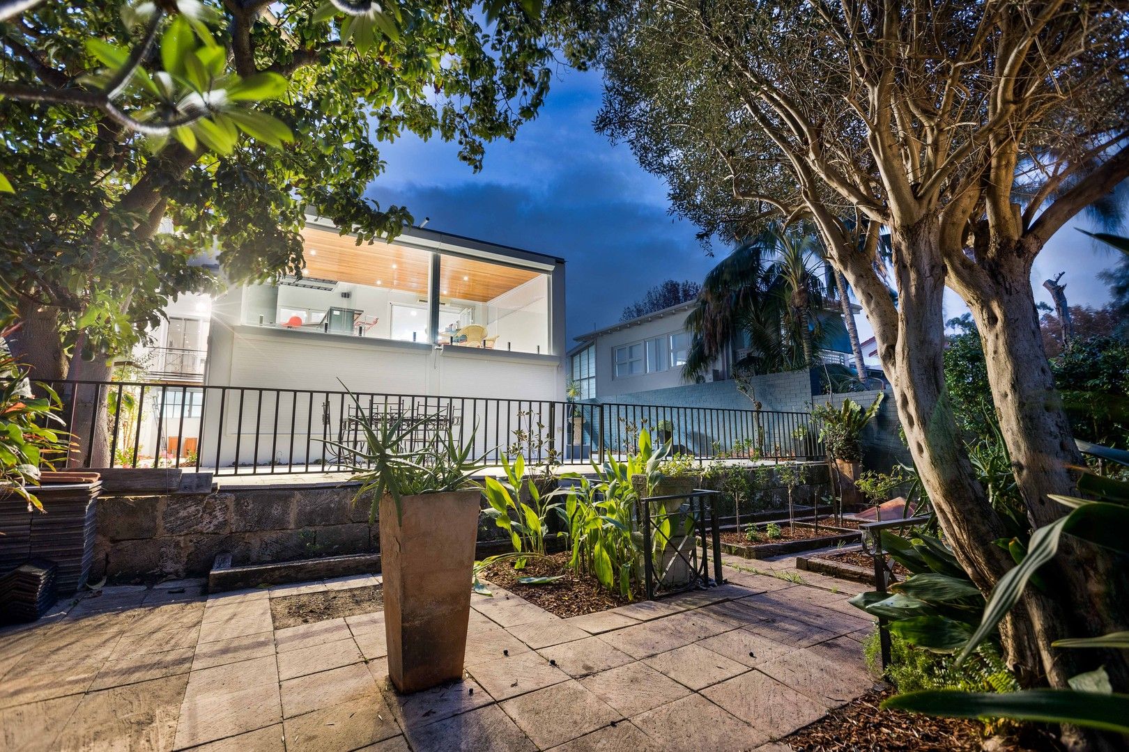 27 Fraser Road, Applecross WA 6153 Domain