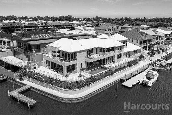 Picture of 38 Brindabella Crescent, HALLS HEAD WA 6210