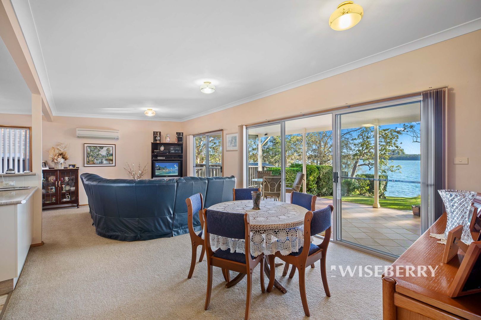 46 Sunset Parade, Chain Valley Bay NSW 2259, Image 2