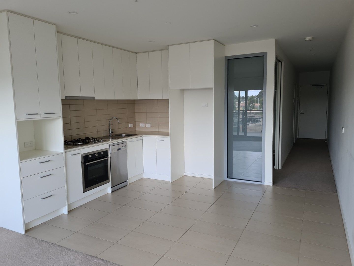 1 bedrooms Apartment / Unit / Flat in 302/64-66 Sahi Crescent ROXBURGH PARK VIC, 3064