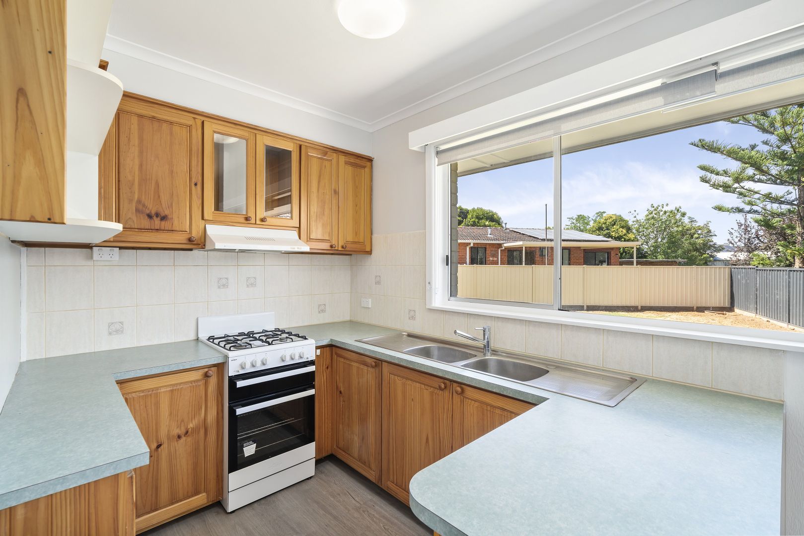 146 Shaws Road, Werribee VIC 3030, Image 2