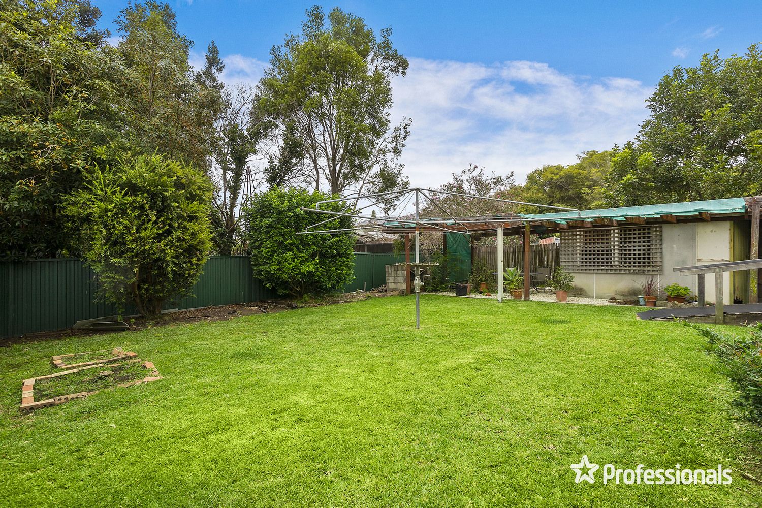 17 Forrest Road, East Hills NSW 2213, Image 1