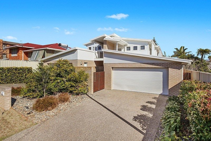 5 bedrooms House in 178b Lord Street PORT MACQUARIE NSW, 2444