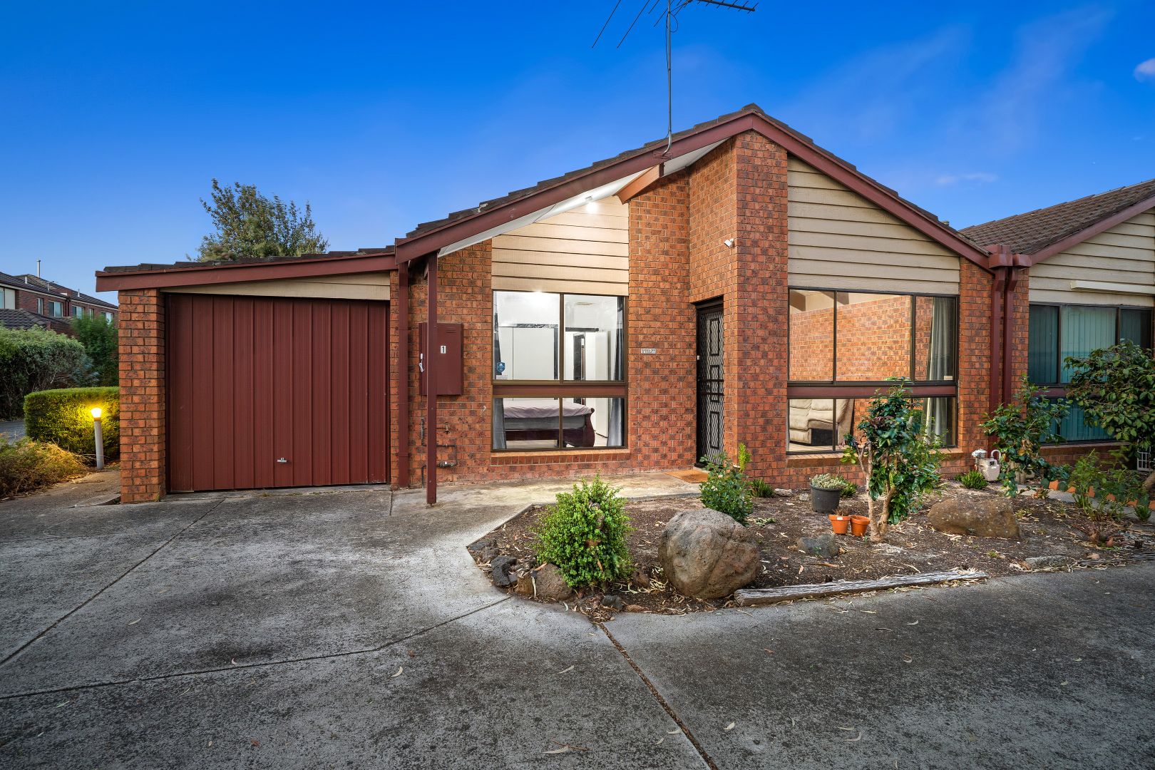 1/18 Mcleans Road, Bundoora Property History & Address Research Domain