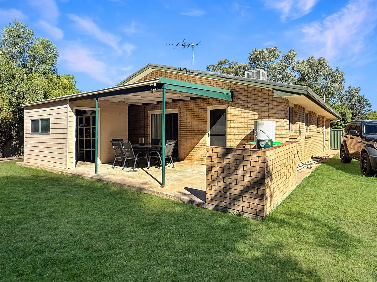 Additional image 11 of 2 Acacia Crescent, Moree NSW 2400