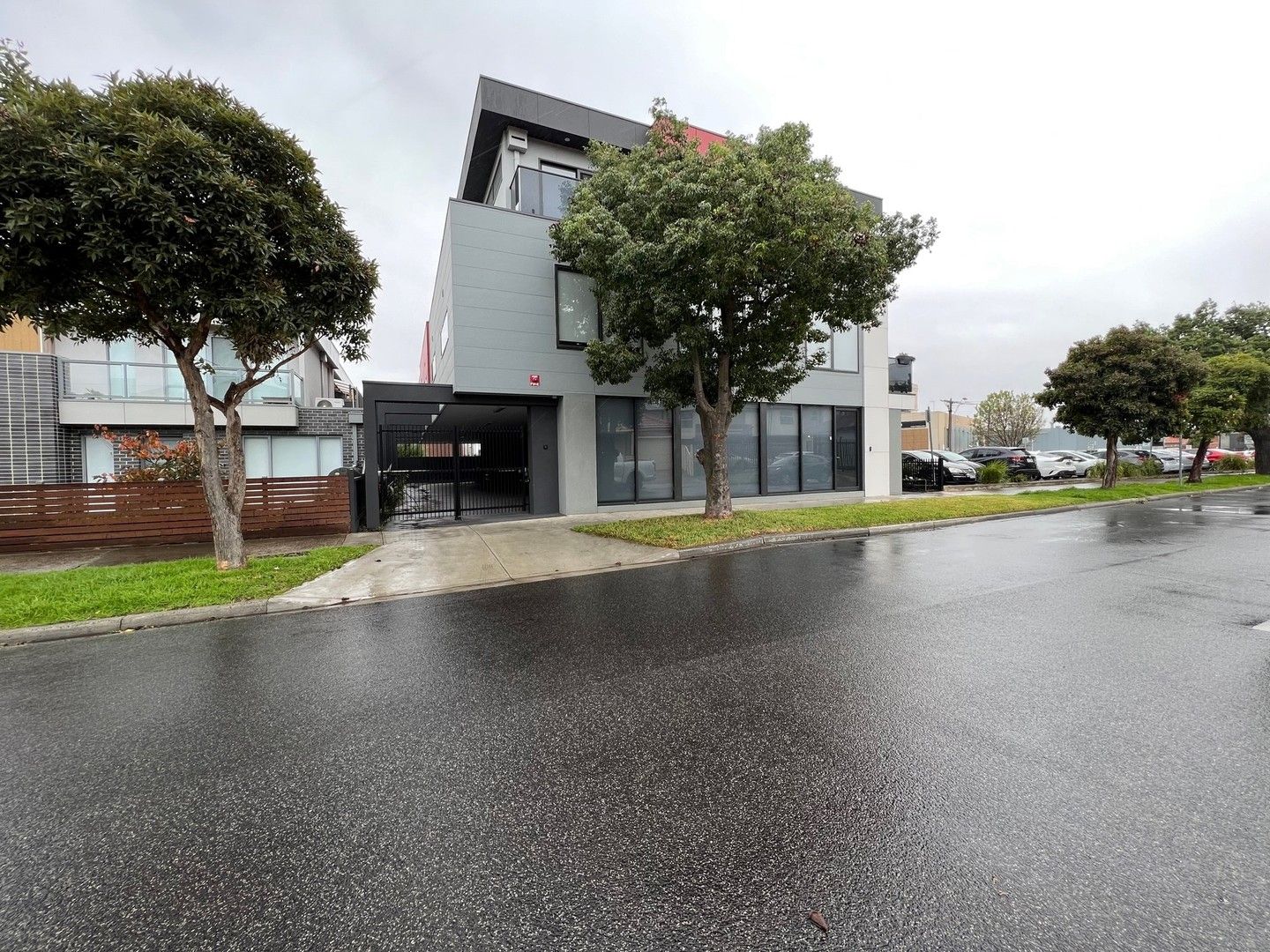 2 bedrooms Townhouse in 6/29 Dudley Street ESSENDON NORTH VIC, 3041