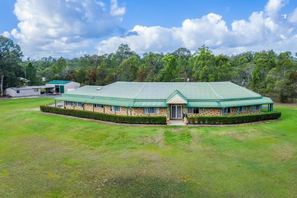 21 Coplick Cr, Buccan QLD 4207, Image 2