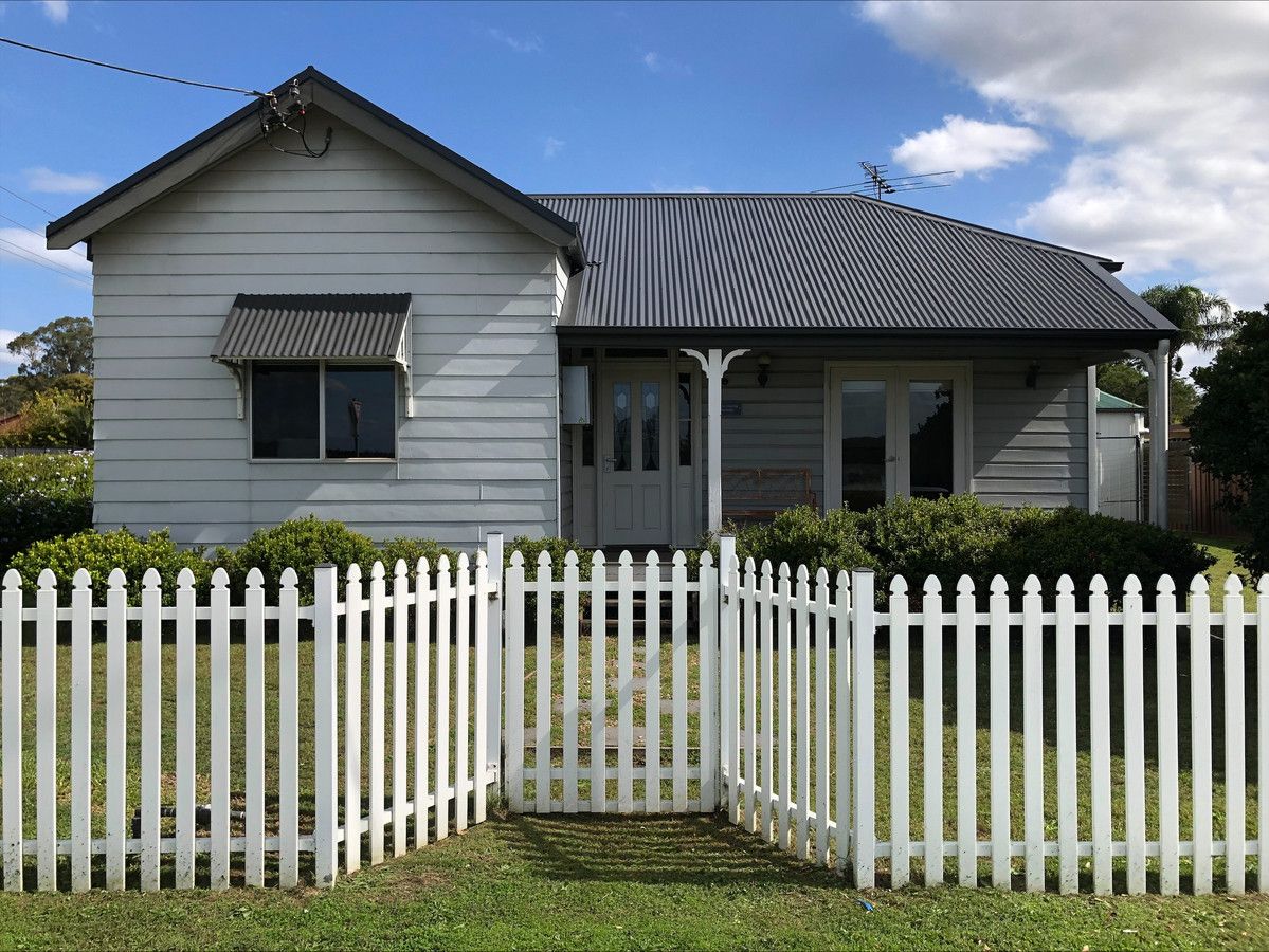 2 bedrooms House in 115 Wine Country Drive NULKABA NSW, 2325