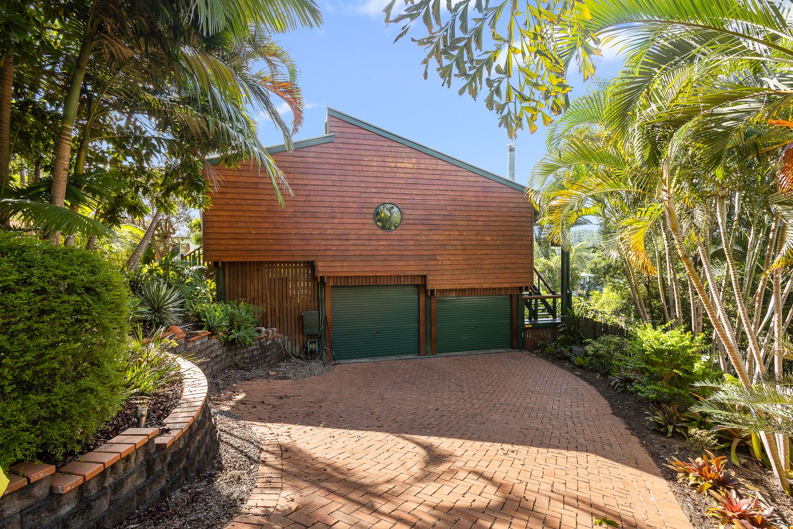 47 Falconglen Place, Ferny Grove QLD 4055, Image 2