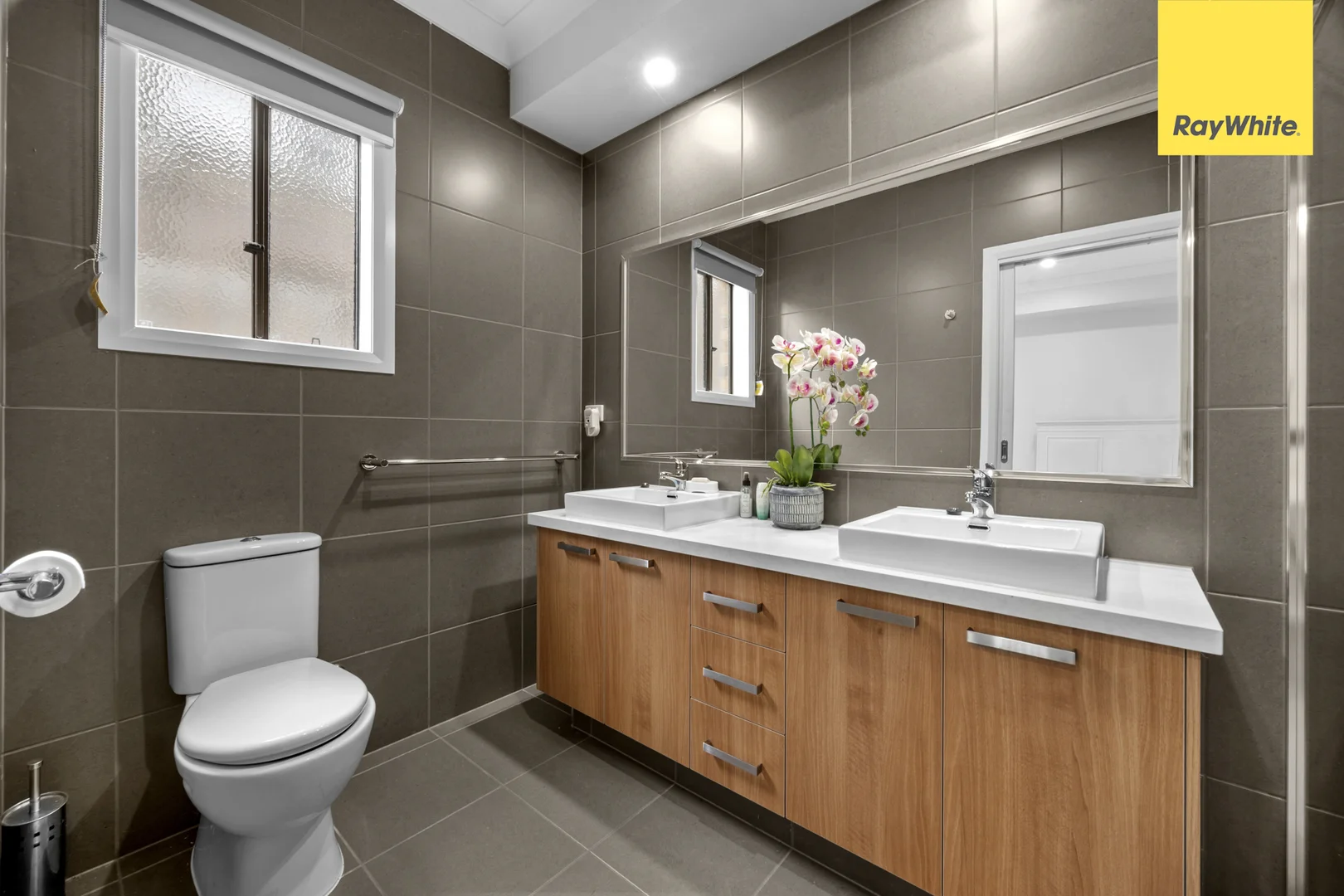 Additional image 5 of 78 Oakpark Drive, Harkness VIC 3337