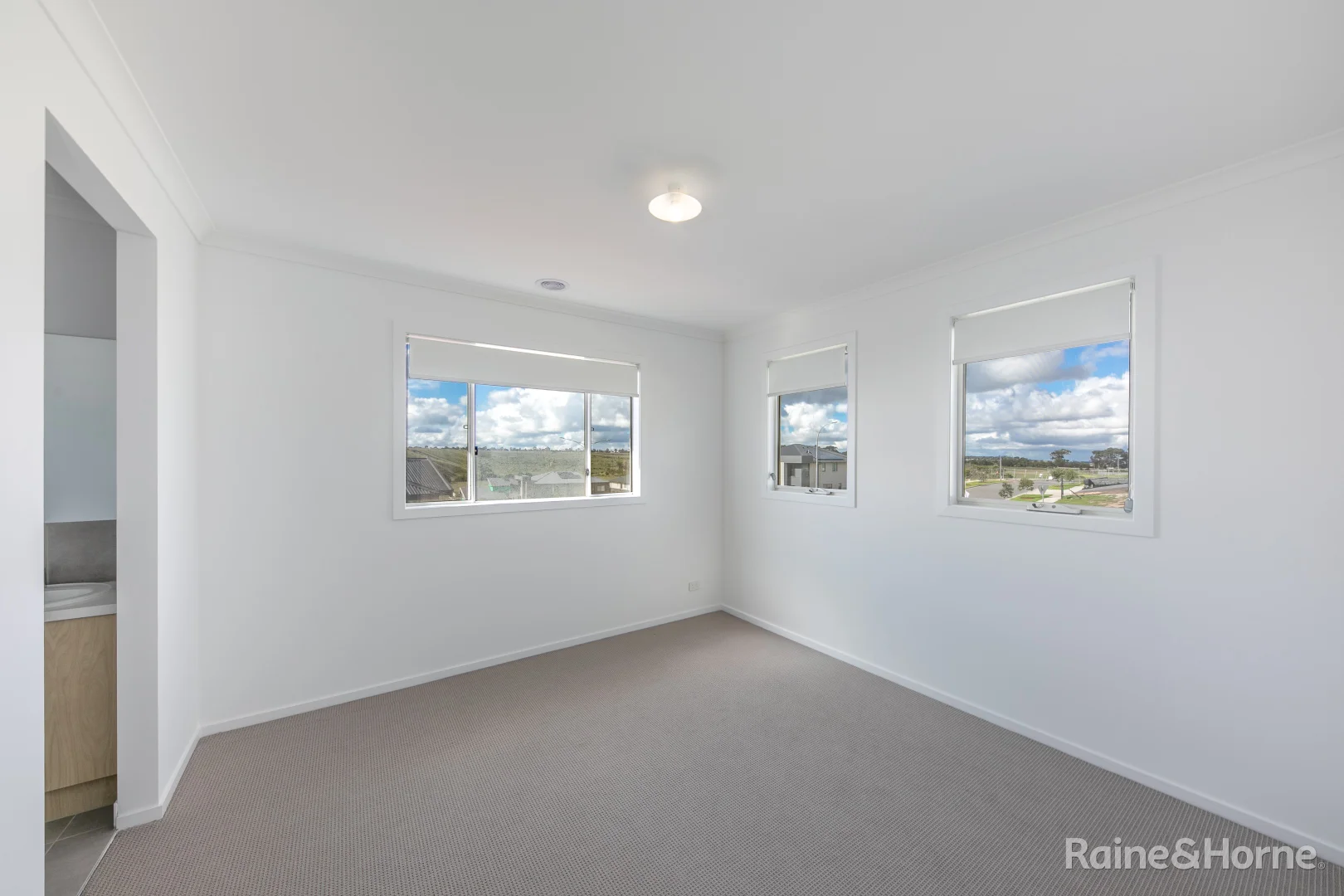 Additional image 10 of 132 Elizabeth Drive, Sunbury VIC 3429