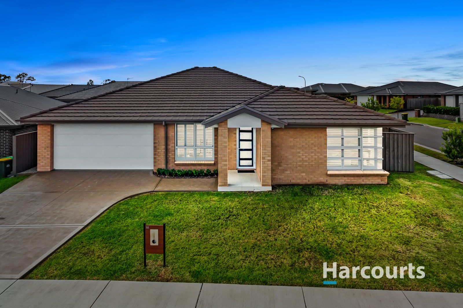 18 Golden Whistler Avenue, Aberglasslyn NSW 2320, Image 0