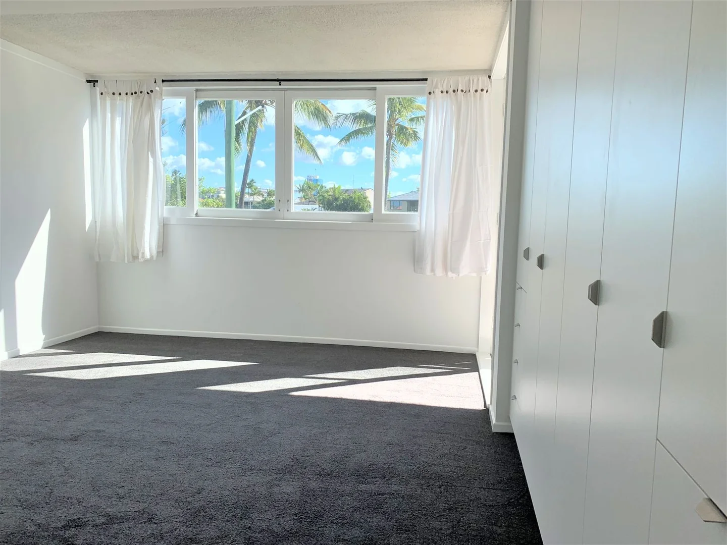 Additional image 5 of 1/23 Watson Esplanade, Surfers Paradise QLD 4217