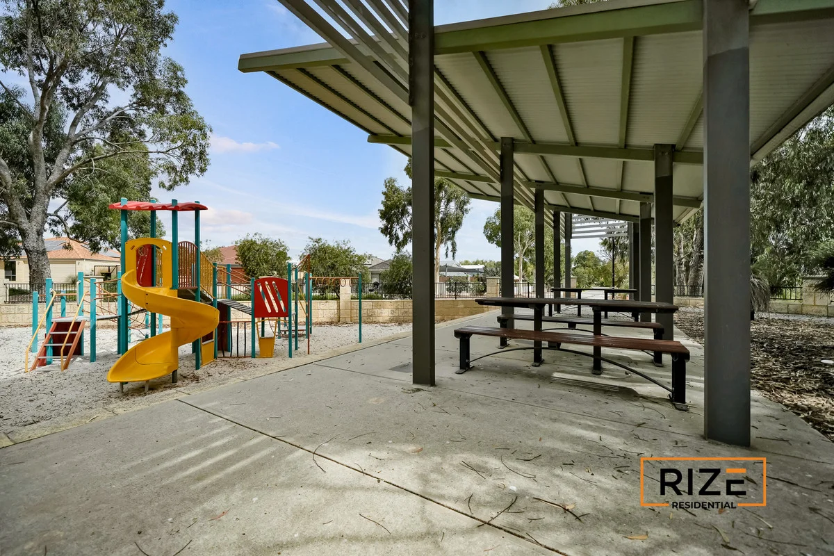 Additional image 32 of 18A Ripplevale Circle, Carramar WA 6031