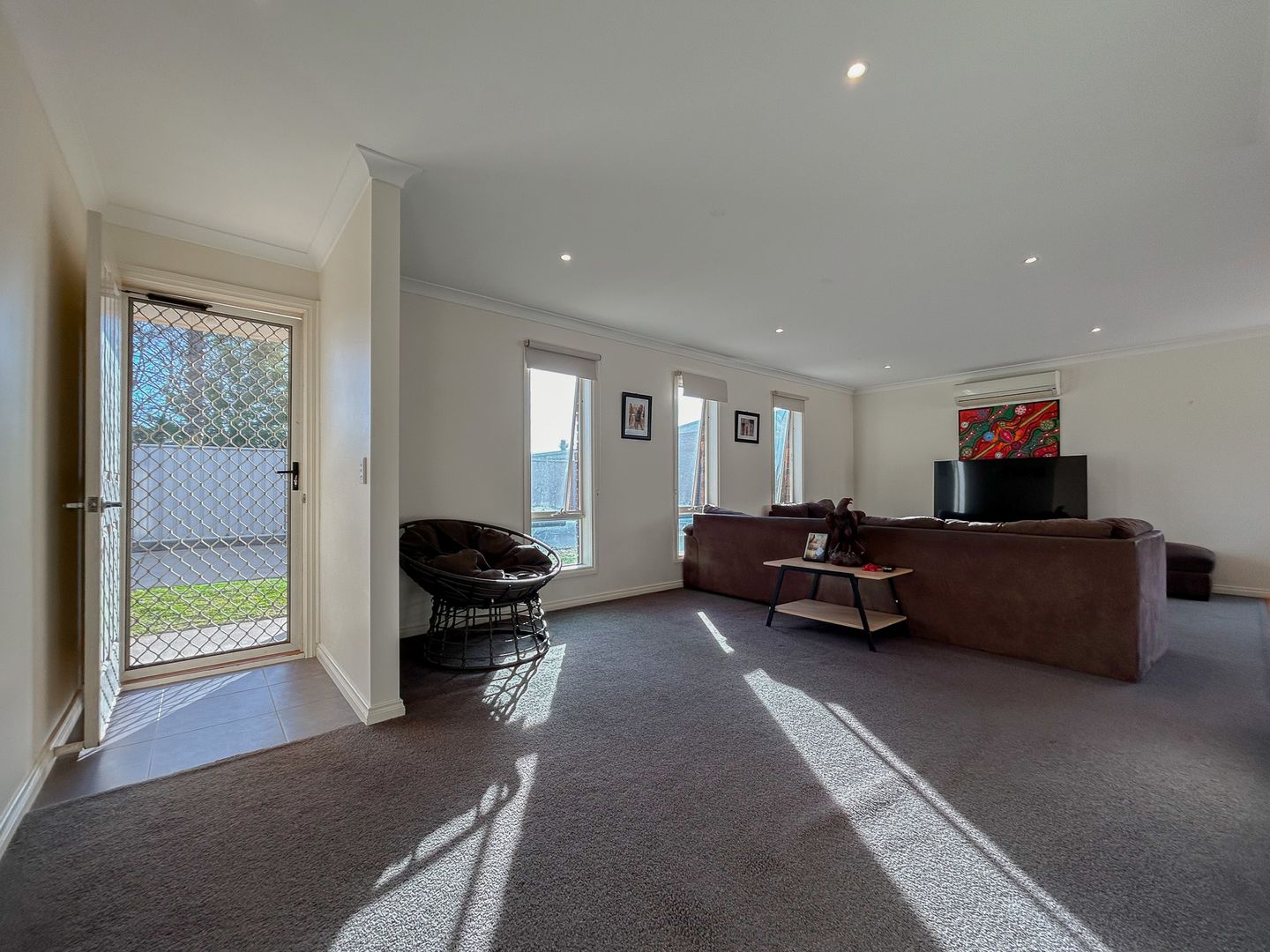 2/10 Ashton Street, Swan Hill VIC 3585, Image 2