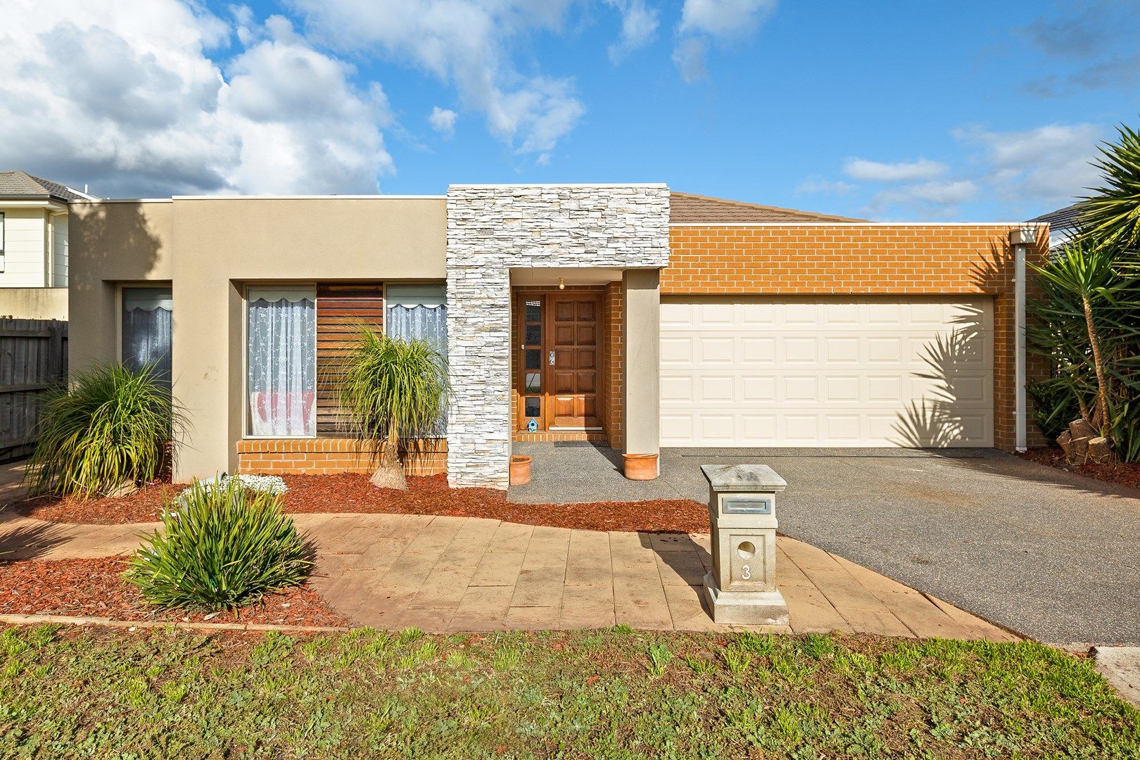 3 Lustre Close, Epping VIC 3076, Image 0