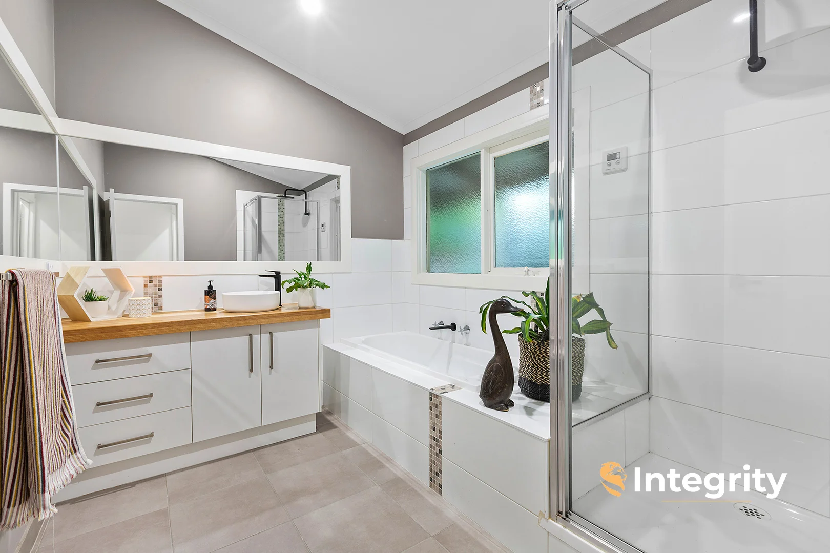 Additional image 22 of 20 Davross Court, Seville VIC 3139