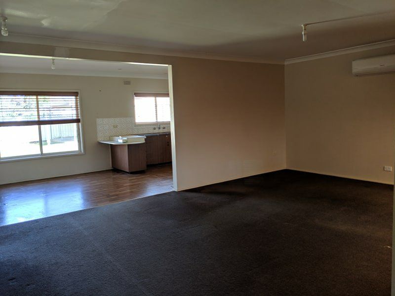 9 Laughton Street, Dubbo NSW 2830, Image 2