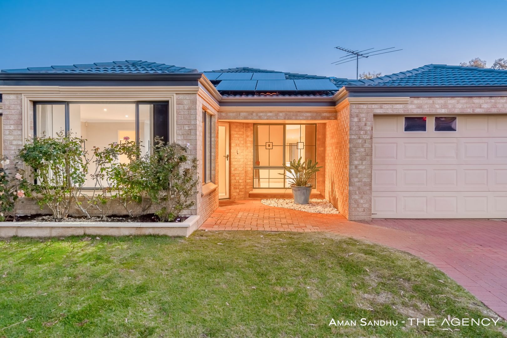 2 Woolmore Cross, Atwell WA 6164, Image 2