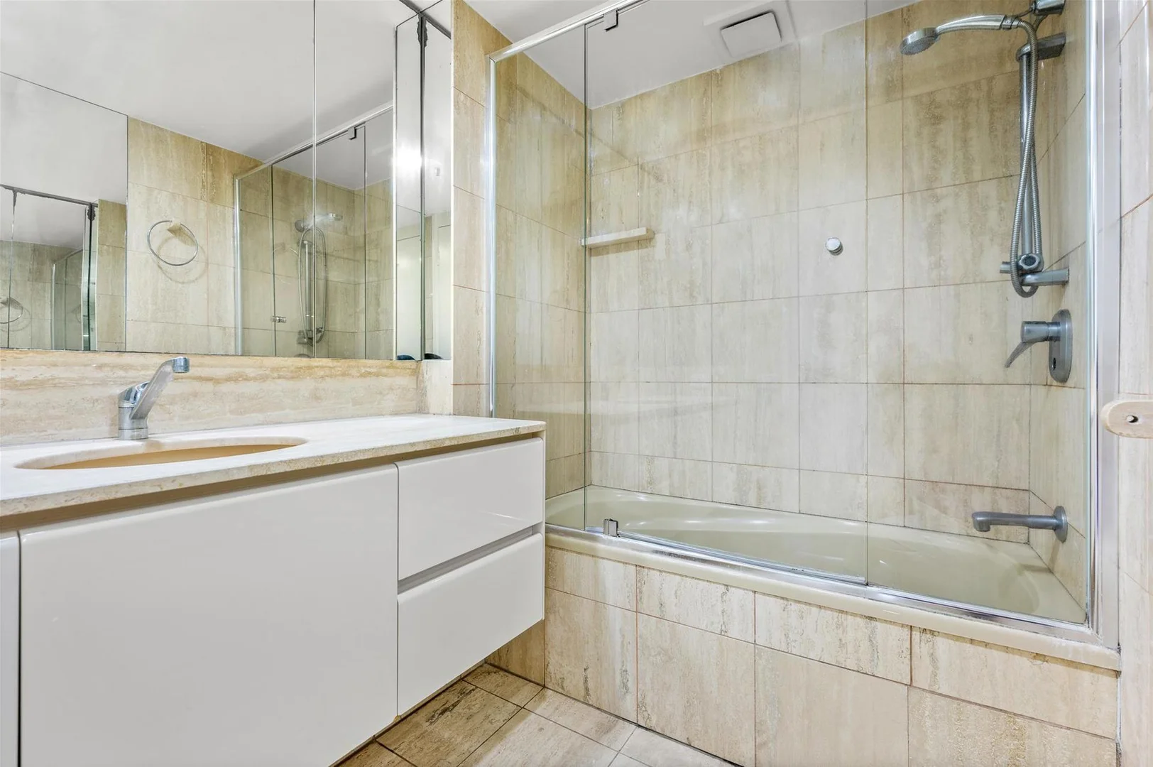 Additional image 8 of 133/1 Serisier Avenue, Main Beach QLD 4217