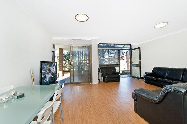 4S/52 New South Head Road, Edgecliff NSW 2027, Image 2