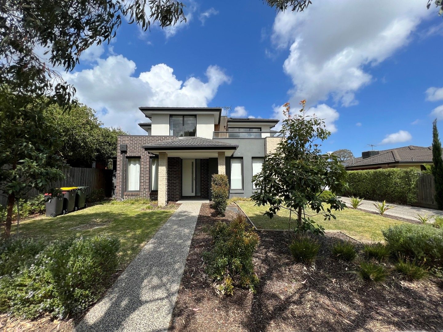 3 bedrooms Townhouse in 1/8 Kelly Street CHADSTONE VIC, 3148