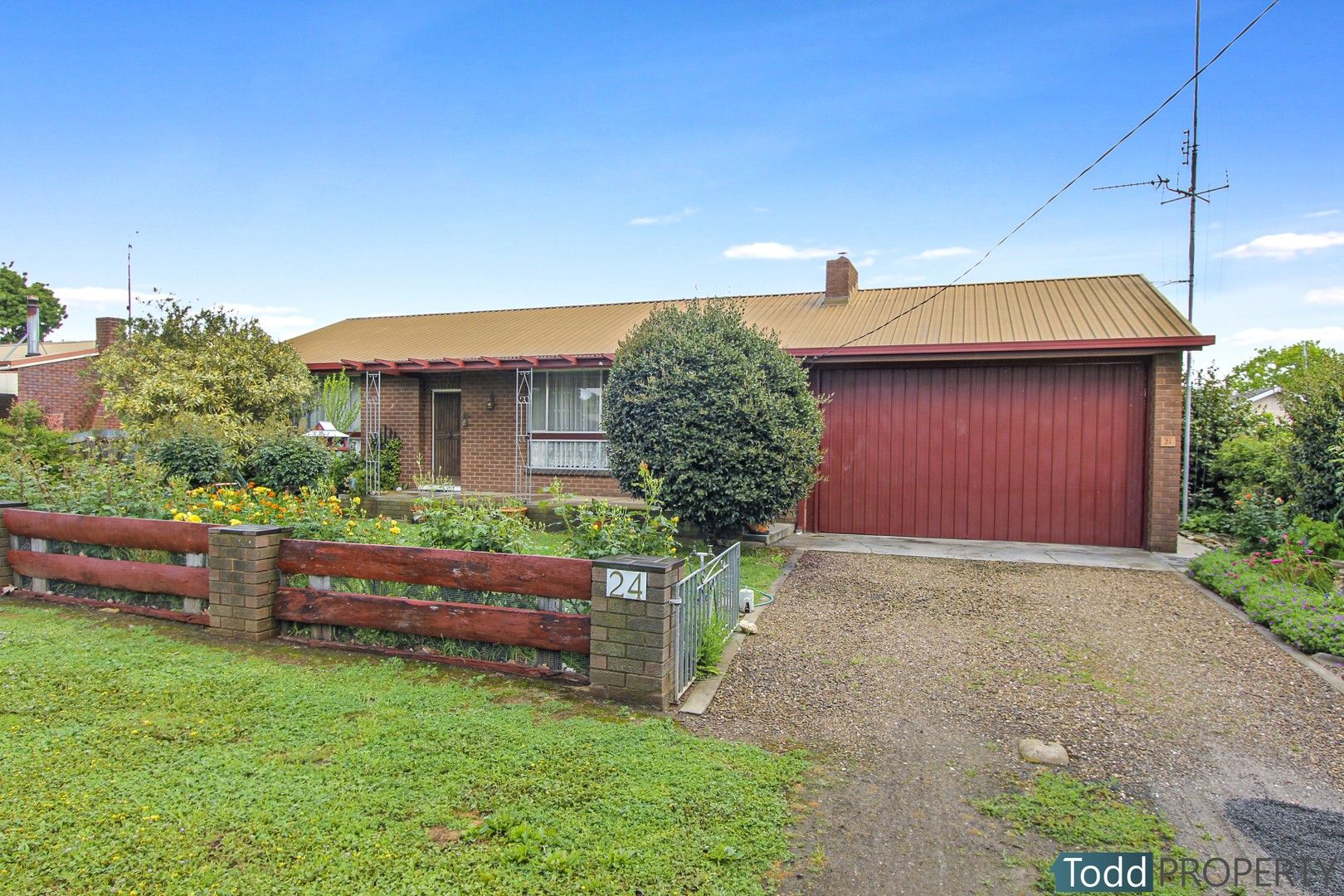 24 Chauncey Street, Heathcote VIC 3523 Domain