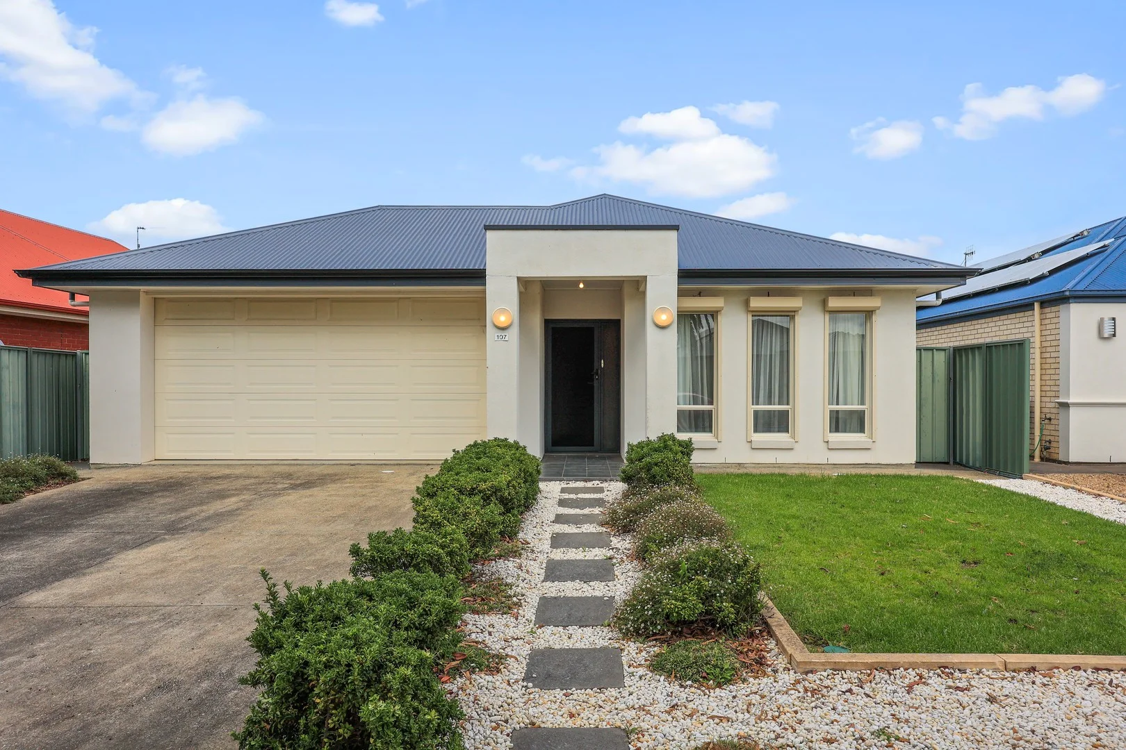 107 Matthew Flinders Drive, Encounter Bay SA 5211