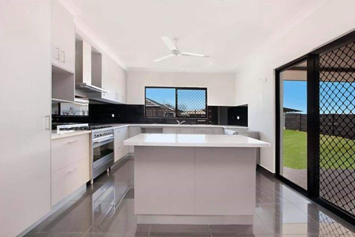 252 Forrest Pde, Bellamack NT 0832, Image 2