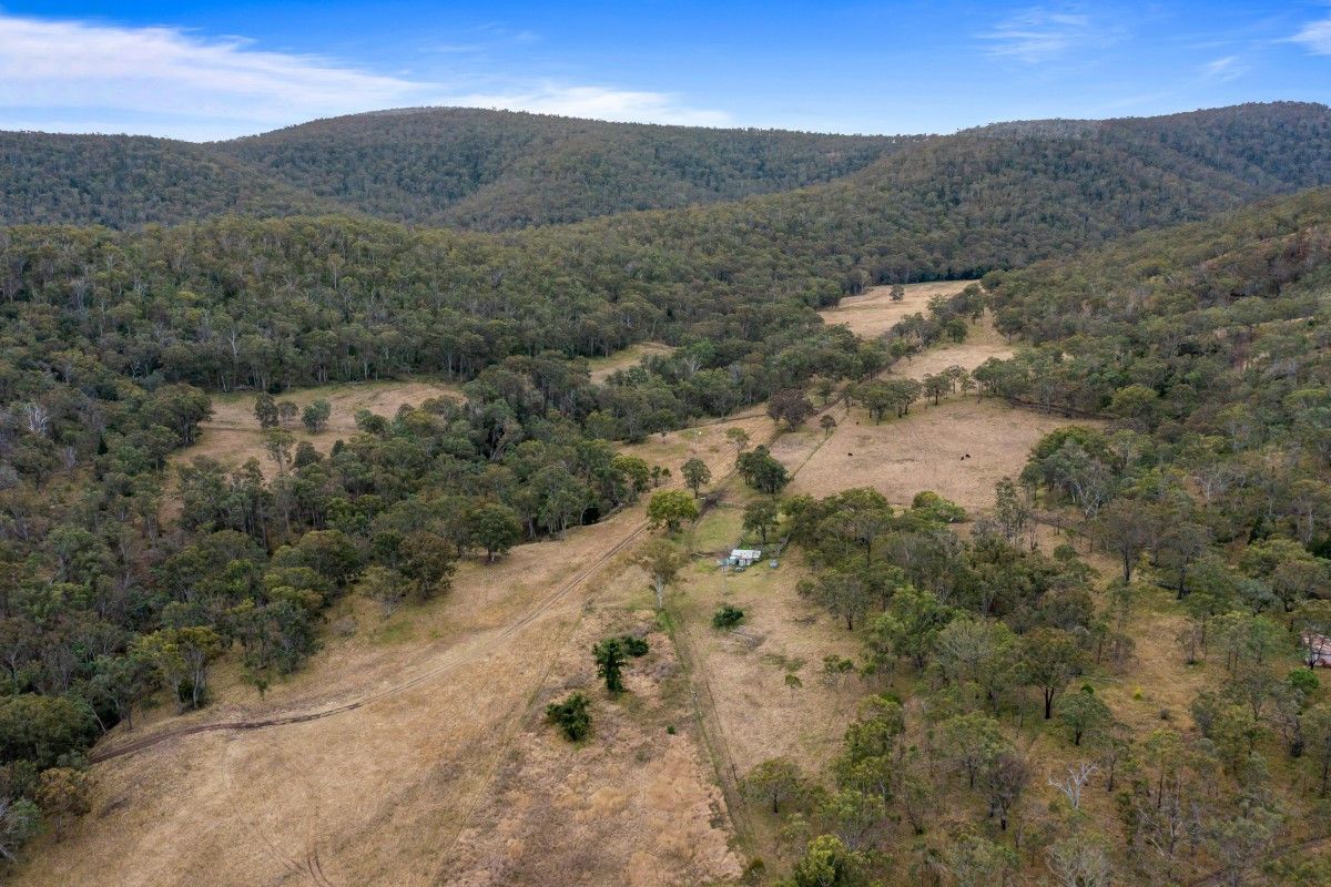 262 Hendrie Road, Upper Pilton QLD 4361, Image 2