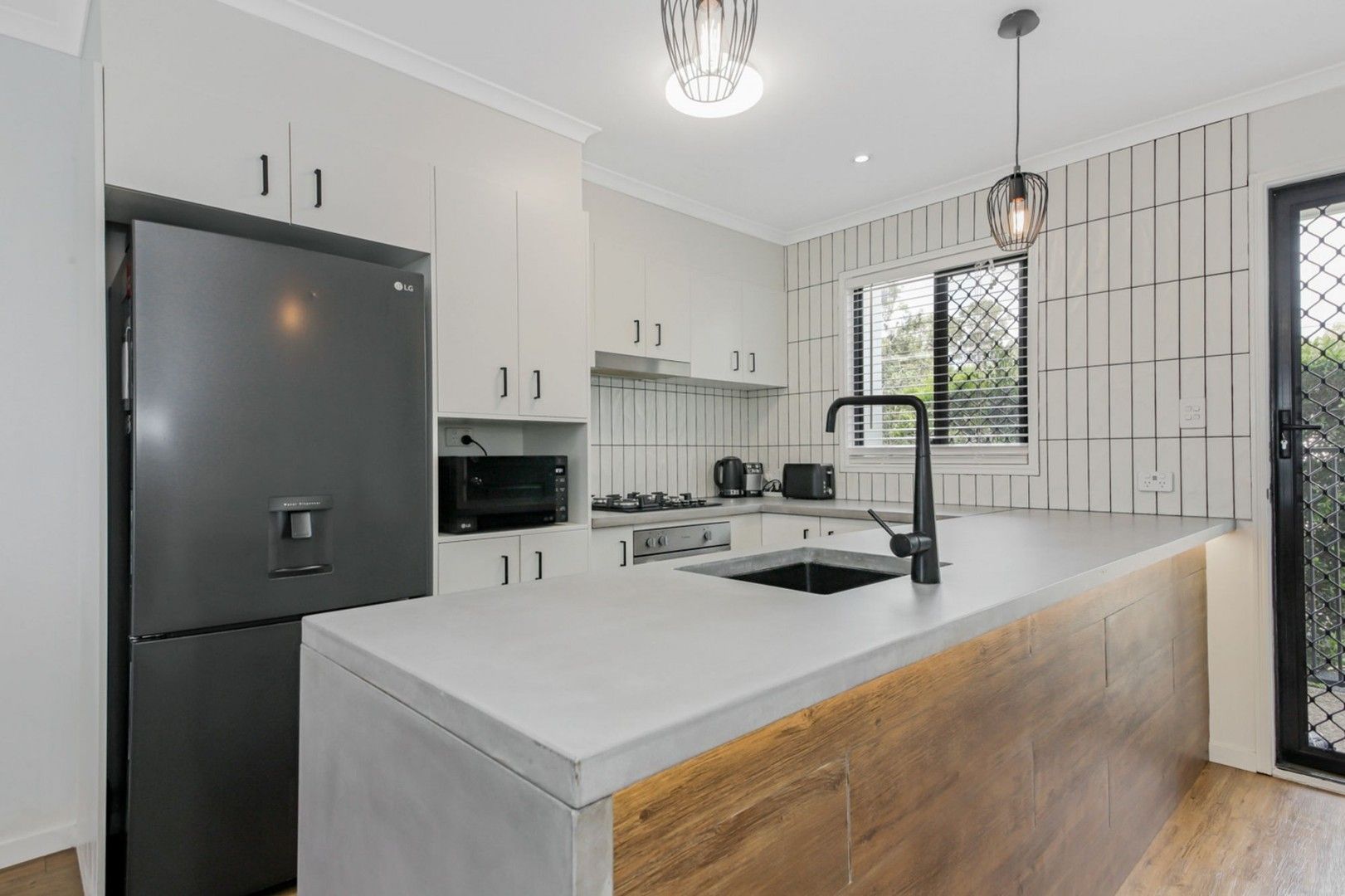 3 bedrooms Townhouse in 7/61 Queens Road EVERTON HILLS QLD, 4053