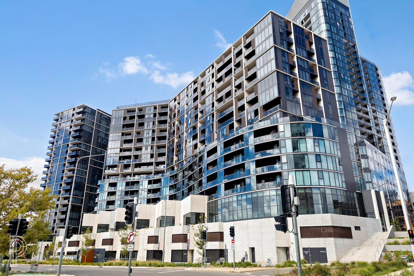 1 bedrooms Apartment / Unit / Flat in 1004/6 Grazier Lane BELCONNEN ACT, 2617