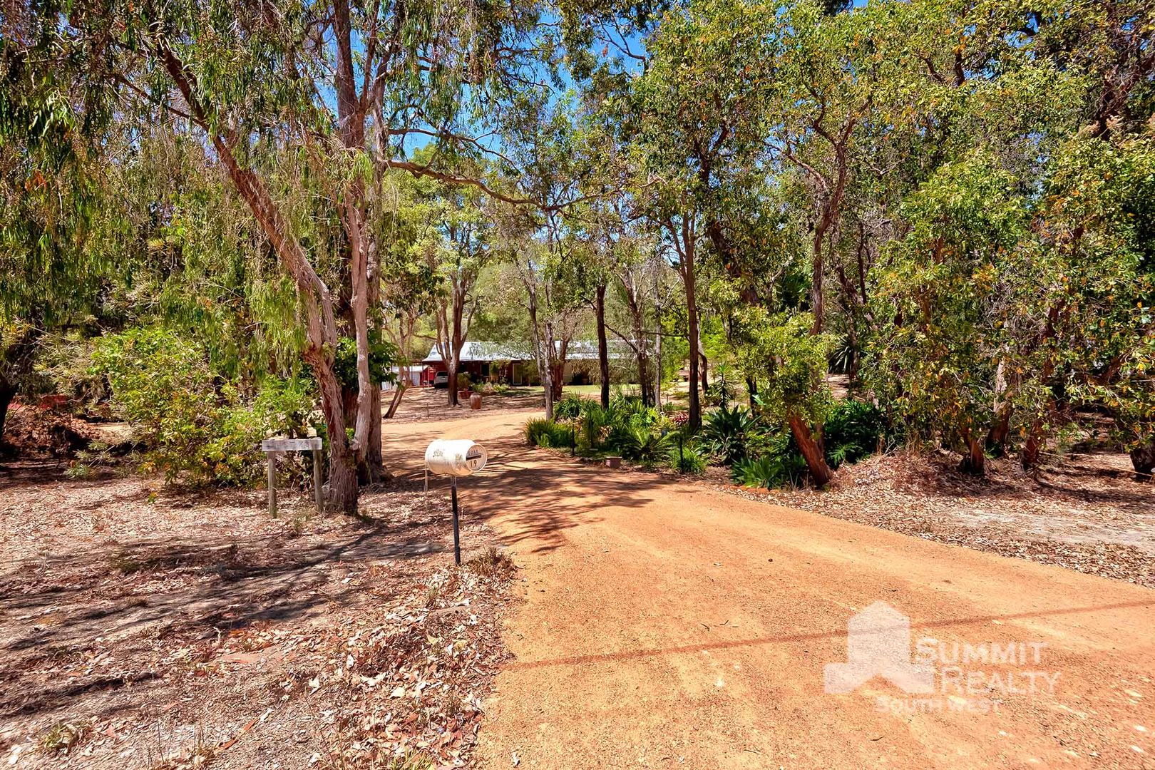 19 Green Way, Leschenault WA 6233, Image 2