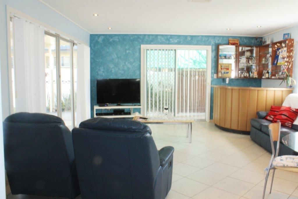 67 Paradise Island, Surfers Paradise QLD 4217, Image 2