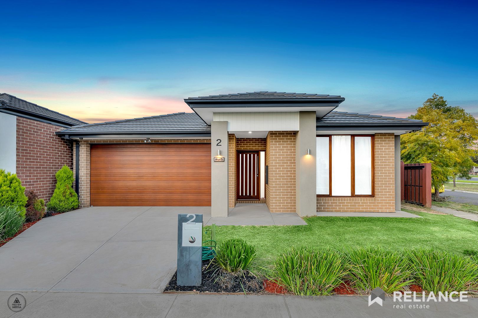 2 Drinkwater Street, Truganina Property History & Address Research