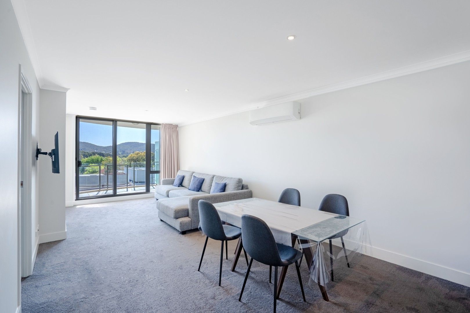1 bedrooms Apartment / Unit / Flat in 18/18 Moore Street TURNER ACT, 2612