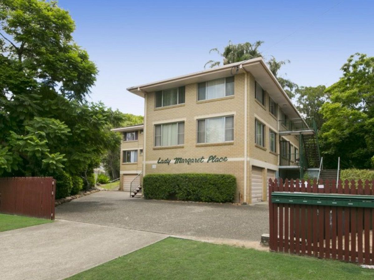 3 bedrooms Apartment / Unit / Flat in 2/38 Keating Street INDOOROOPILLY QLD, 4068