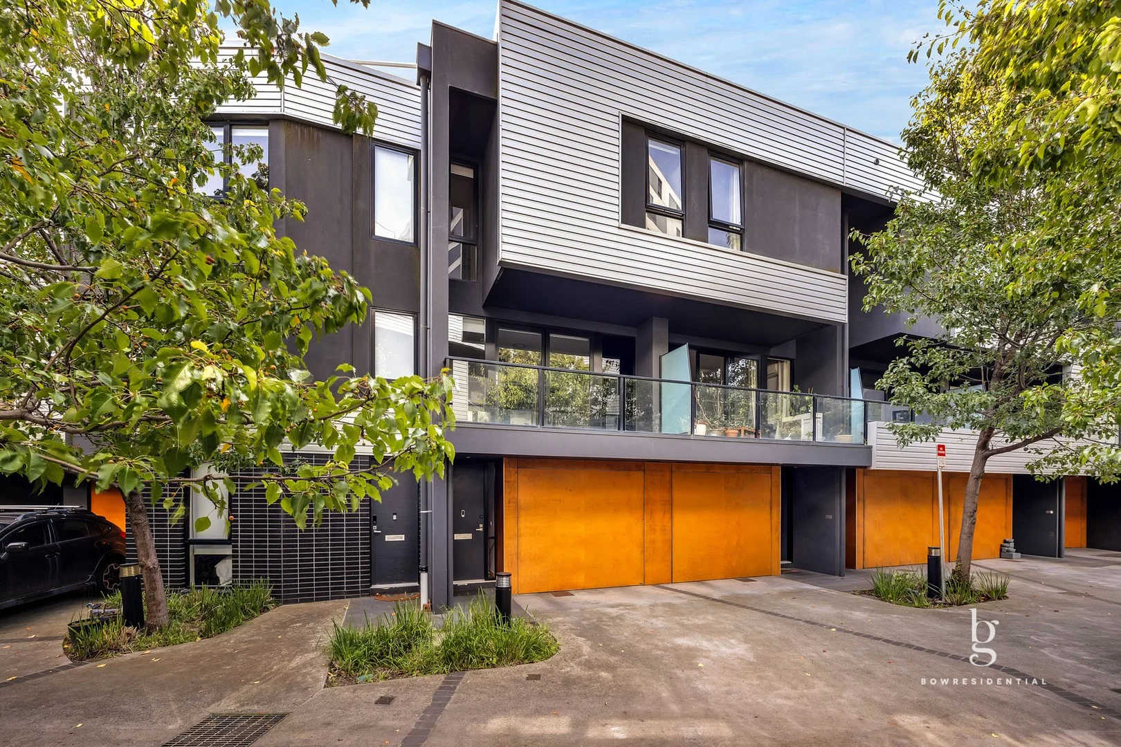 27 Cirque Dr, Footscray VIC 3011