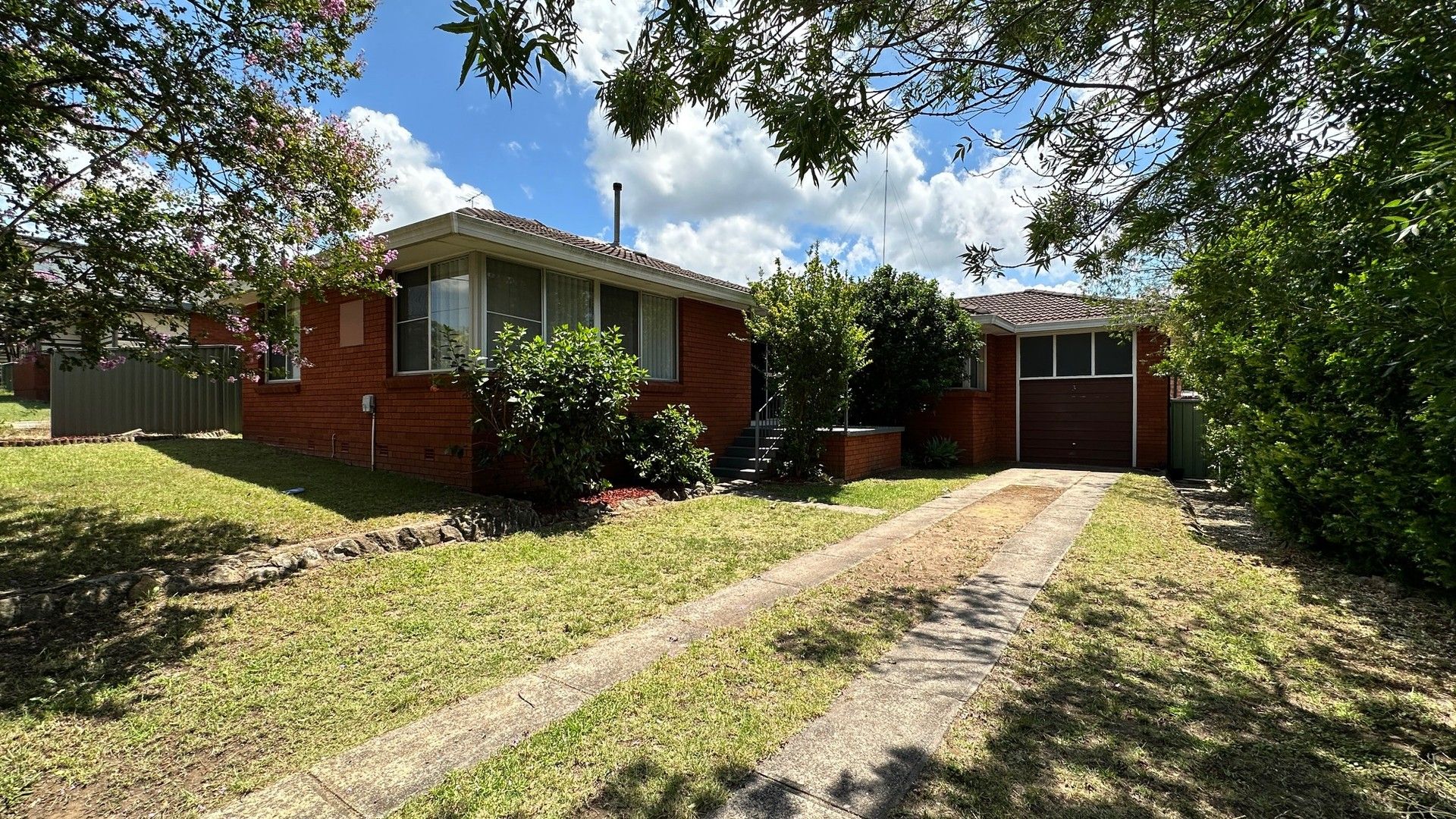 4 bedrooms House in 3 Treelands Avenue INGLEBURN NSW, 2565