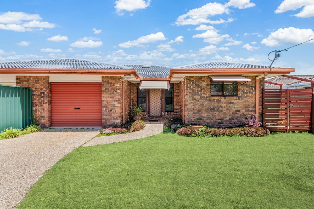 2/14 Pumicestone Place, Golden Beach QLD 4551