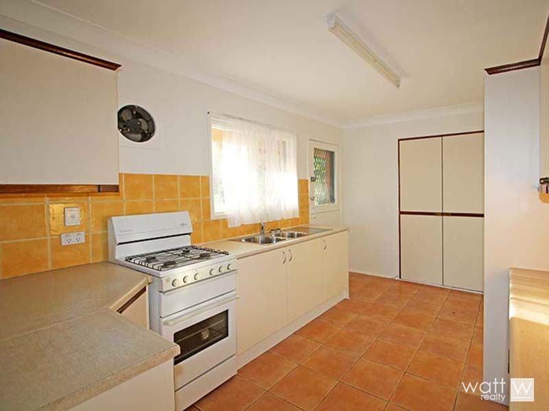 16 Purdy Street, Aspley QLD 4034, Image 2