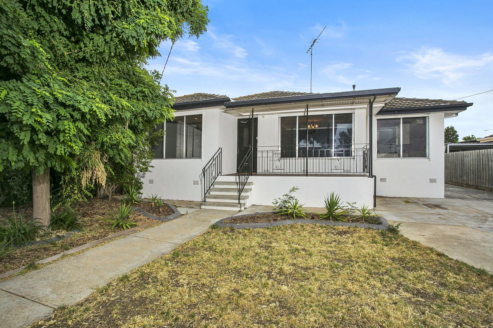 10 Wellwood Avenue, Norlane VIC 3214, Image 0