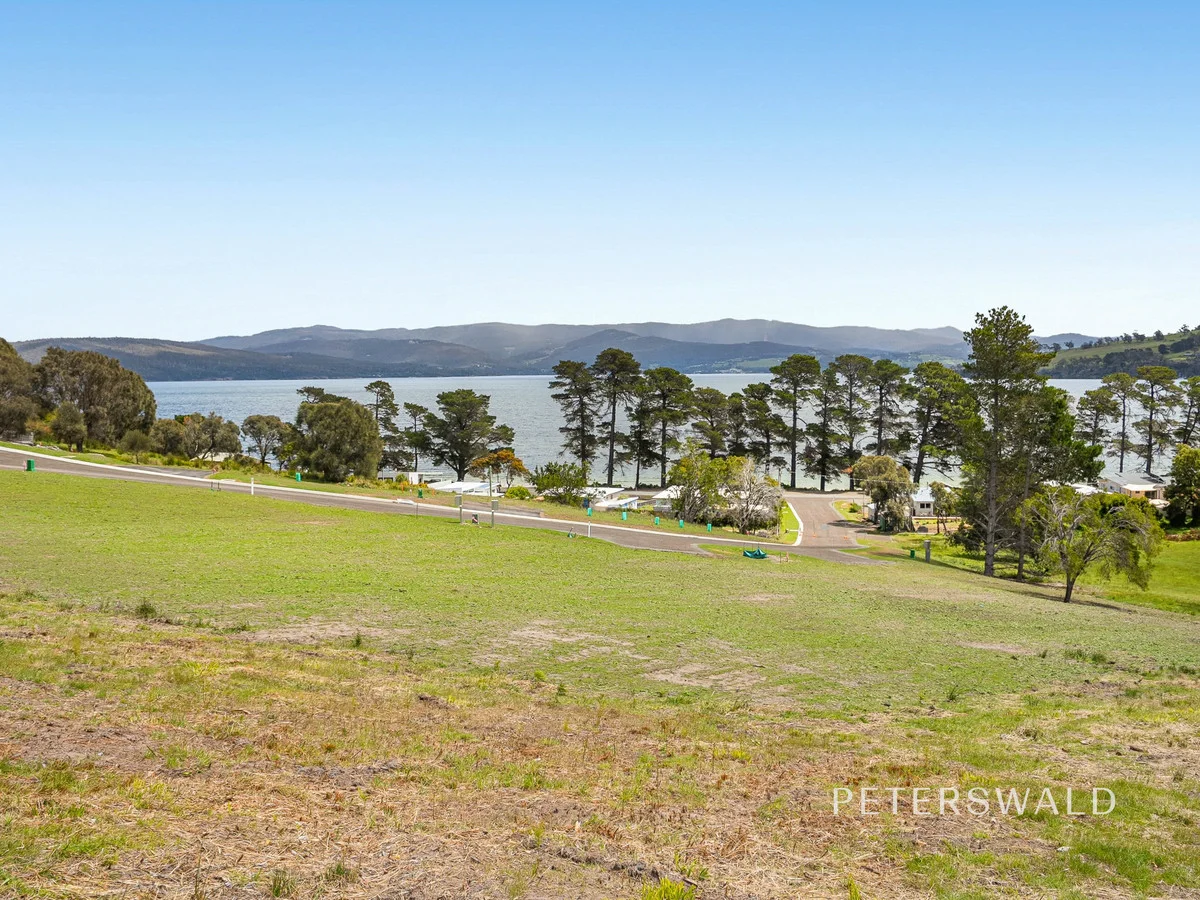 3 Little Beach View, Dennes Point TAS 7150