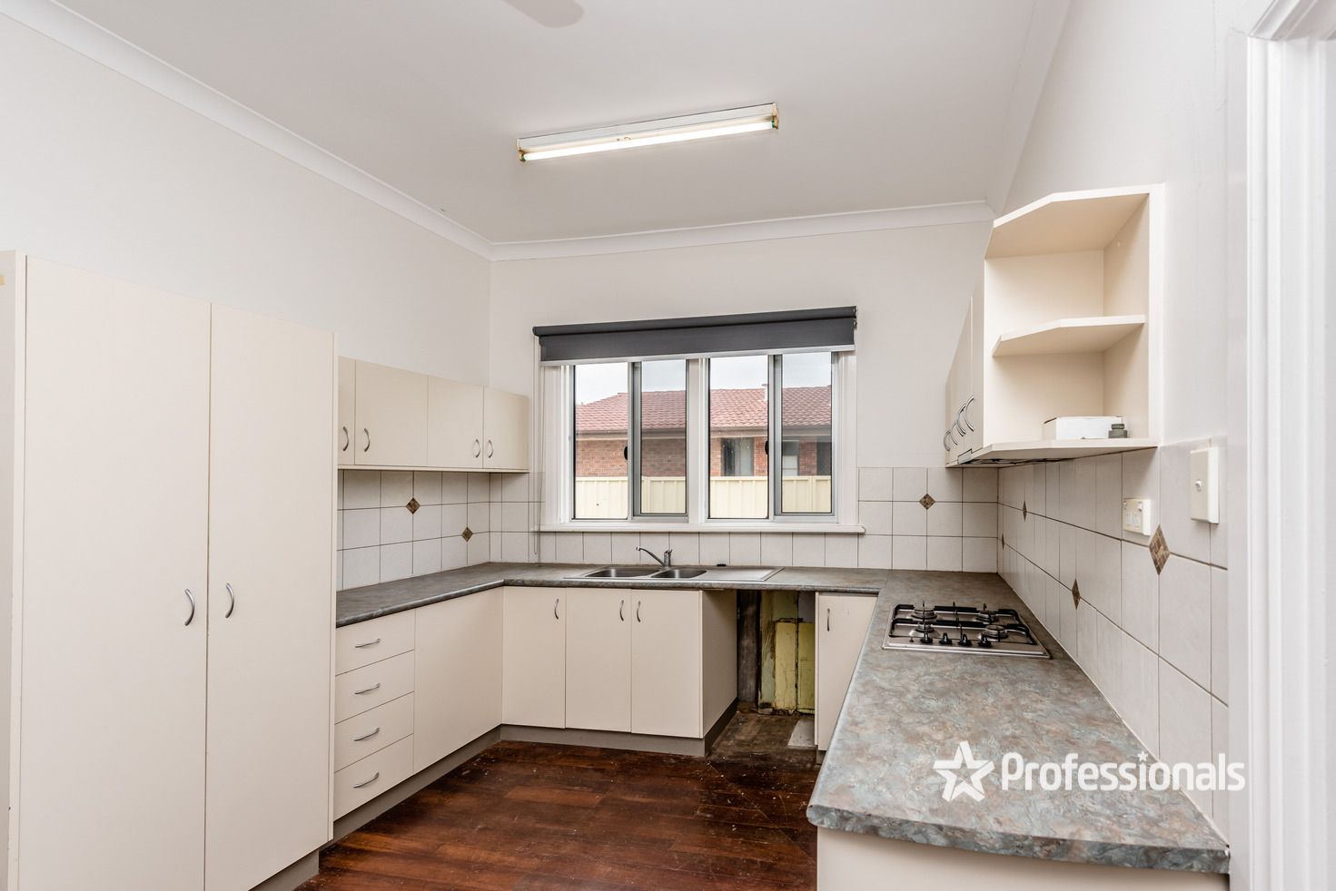 217 First Street, Wonthella WA 6530, Image 1