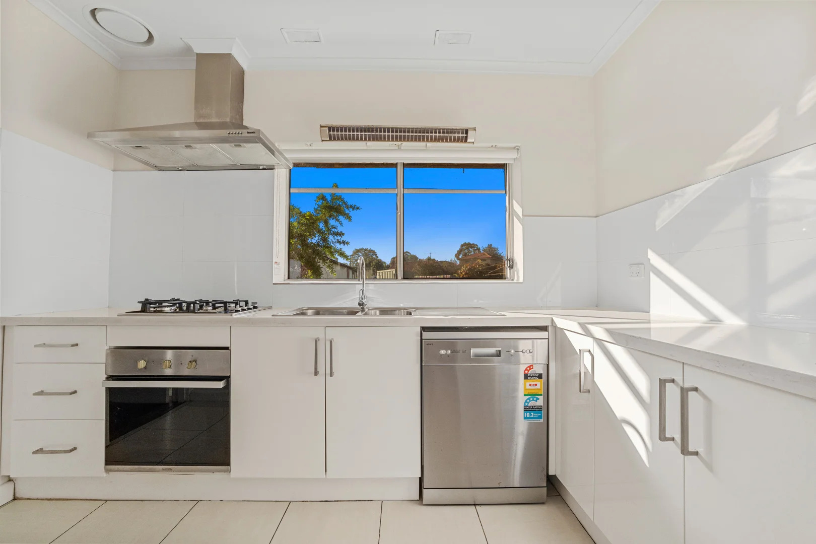 Additional image 3 of 10 Marie Avenue, Heidelberg Heights VIC 3081