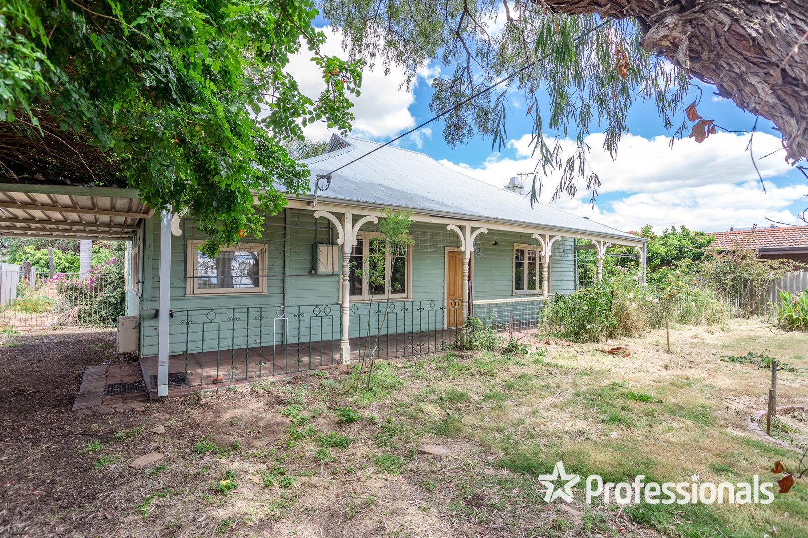 102 Fifth Road, Armadale WA 6112, Image 1