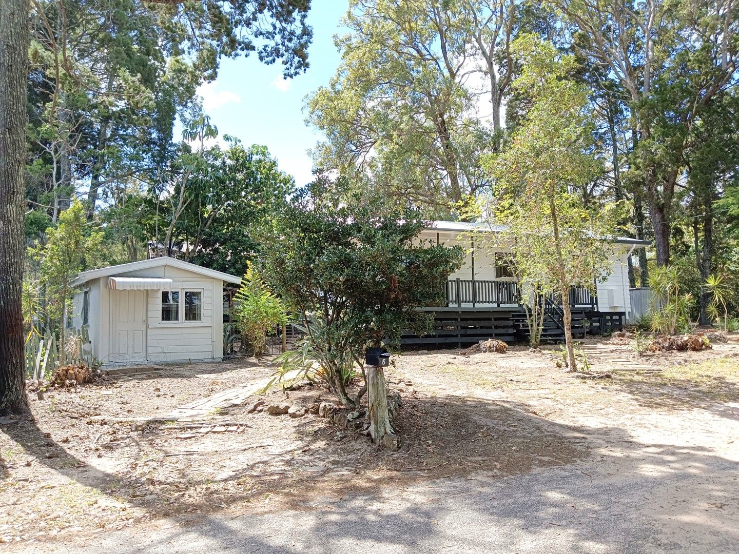 10 Moonah Street, Coochiemudlo Island QLD 4184 Domain