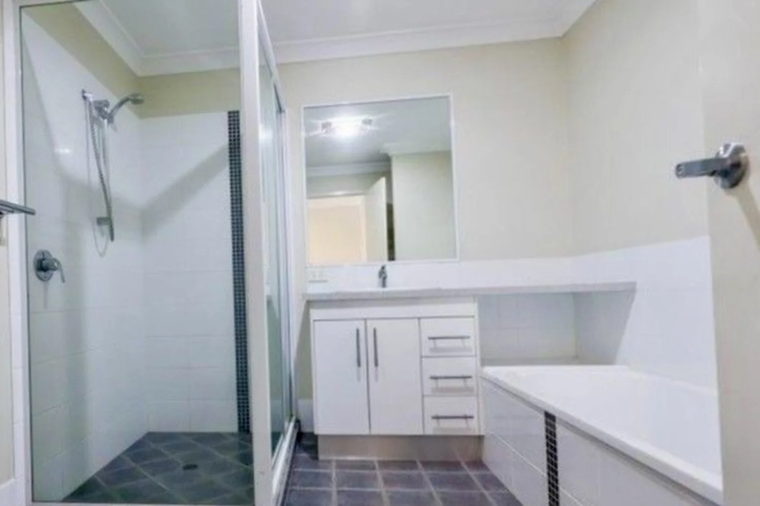 Additional image 7 of 7/10 MENZIES Court, Moranbah QLD 4744