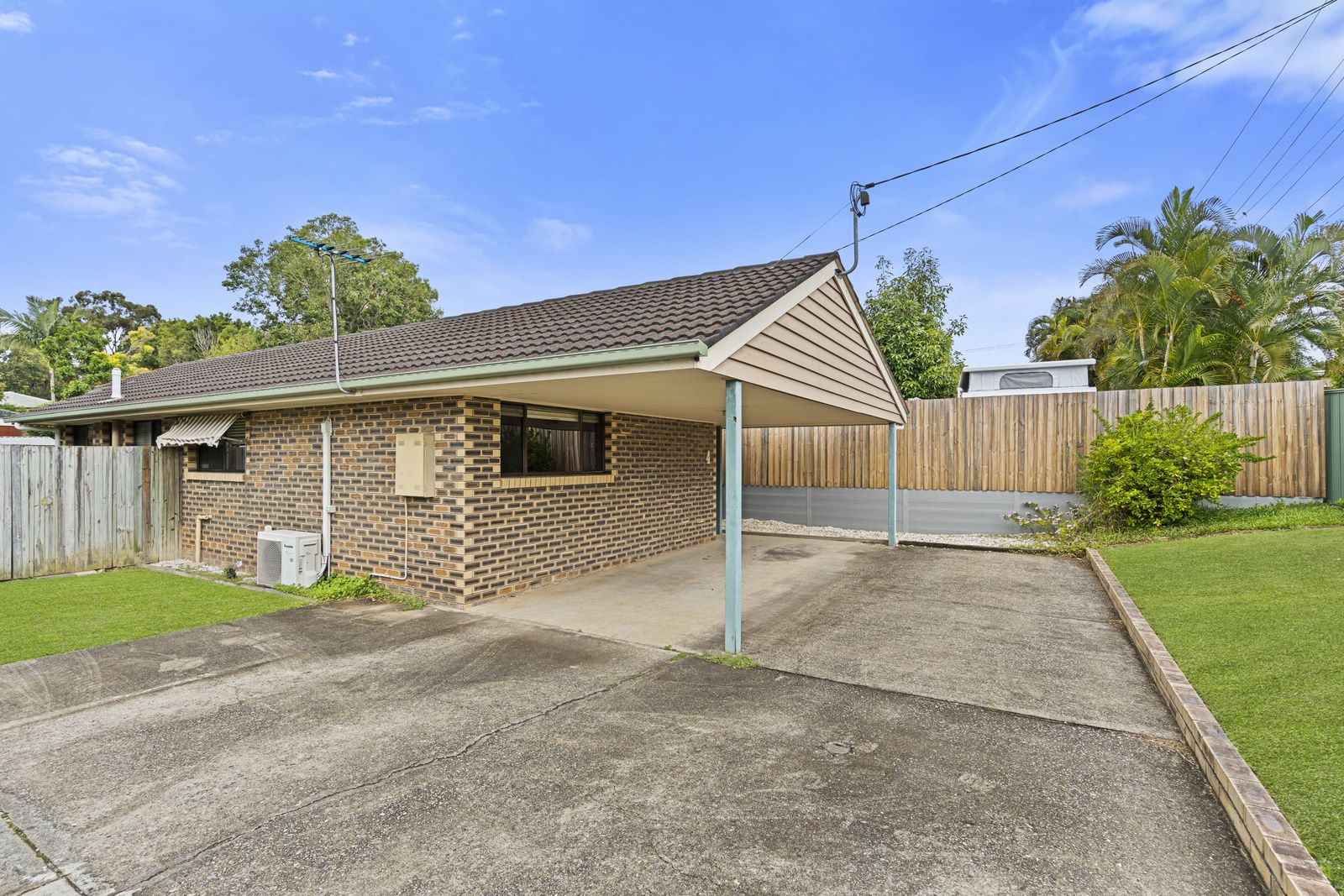 2 bedrooms Apartment / Unit / Flat in 4/102-104 Cumberland Drive ALEXANDRA HILLS QLD, 4161