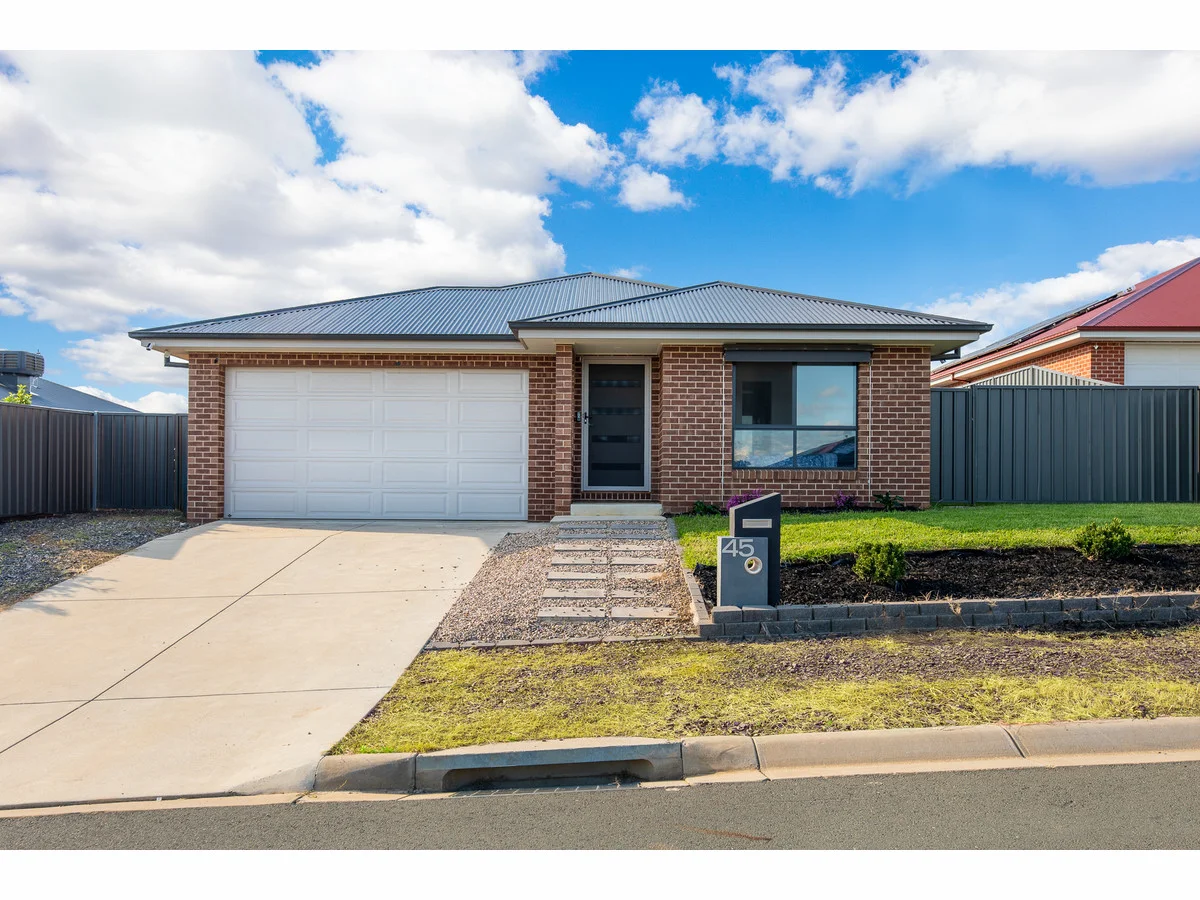 45 Guy Place, Thurgoona NSW 2640